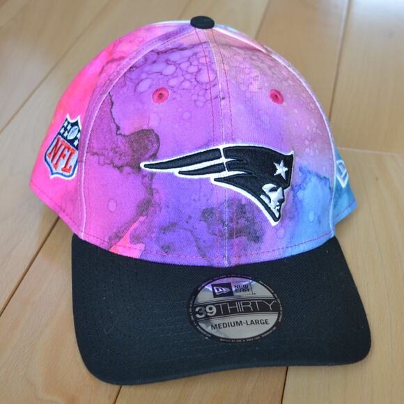 NFL New England Patriots Baseball Cap Hat Intercept Cancer New Era - Picture 1 of 7